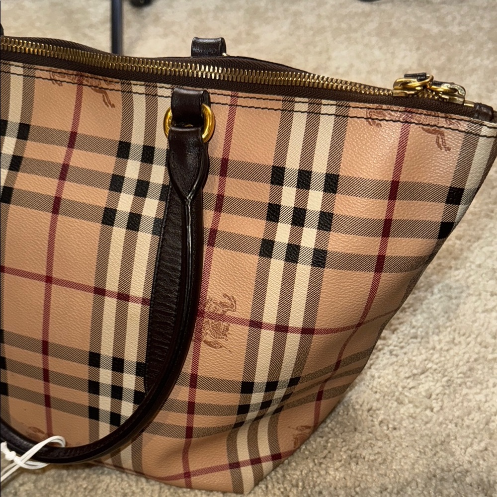 Burberry 16” Tote Bag - Picture 6 of 16